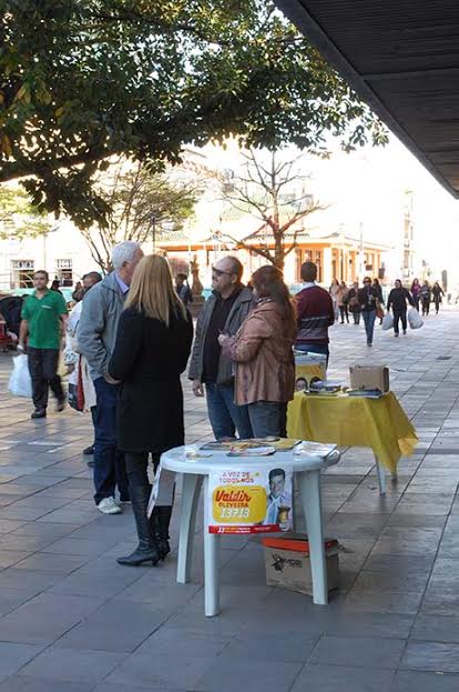 Campanha eleitoral começa a tomar as ruas em busca de votos. Fotos: Gabriel Oliveira (Lab. Fotografia e Memória)